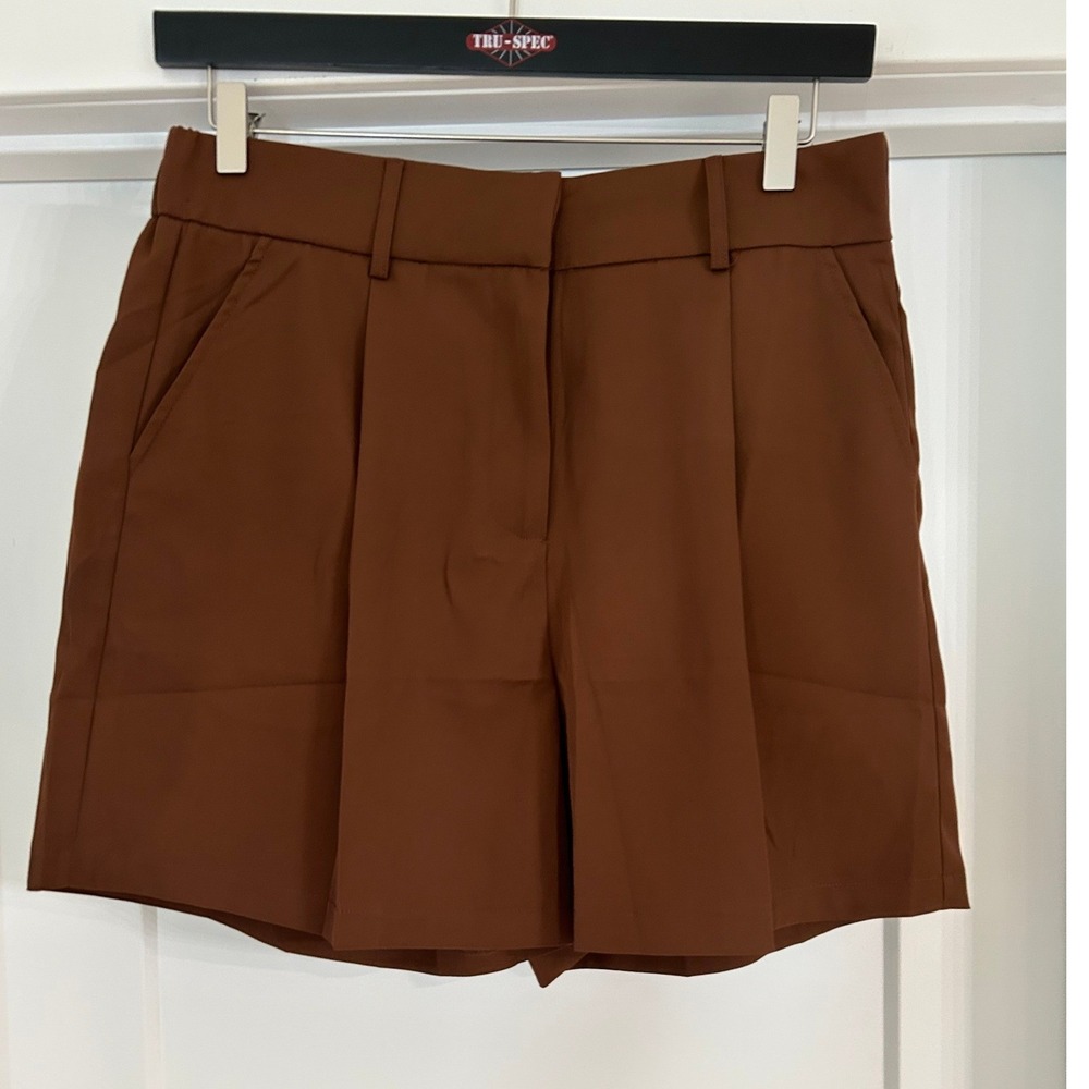 NEW NiMin Womens High Waisted Pleated Dress Shorts Brown Large Minimalist Preppy